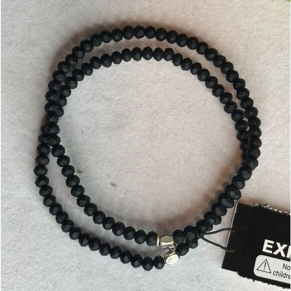 Express Set of 2 Stretch Beaded Bracelet in Black - Picture 8 of 8